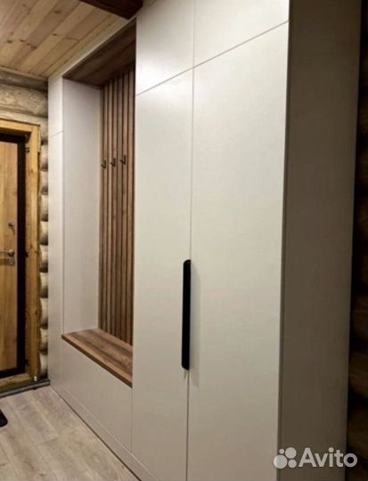 Дизайнерский шкаф