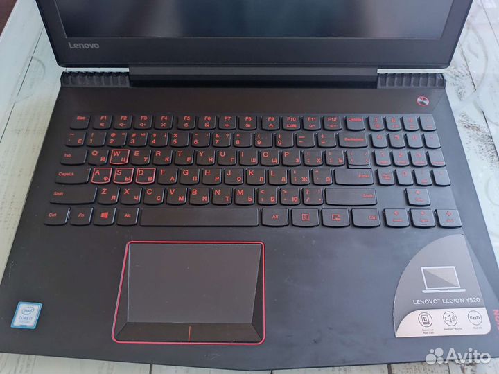 Lenovo legion y520
