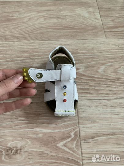 Сандали для девочки 22