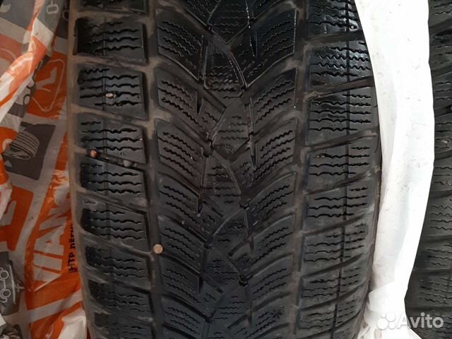 Goodyear UltraGrip Ice SUV Gen-1 235/60 R18 107T