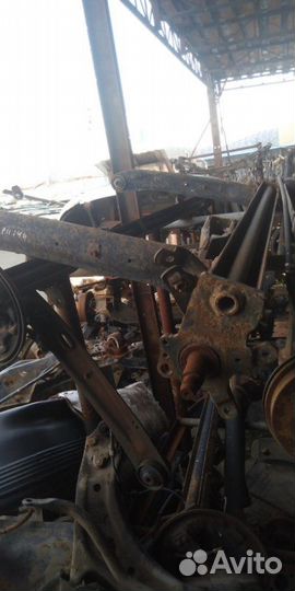 Балка подвески задняя Nissan Primera P11