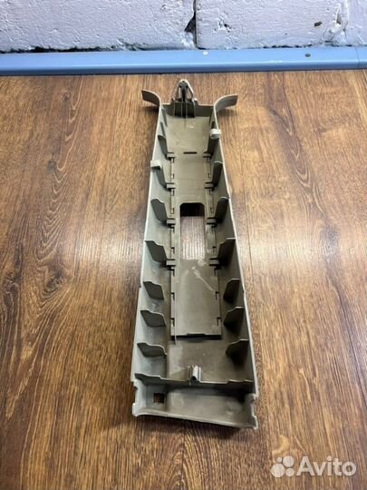 Накладка на стойку кузова правая Nissan Note