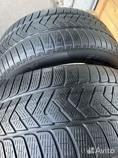 Pirelli Scorpion Winter 255/50 R19