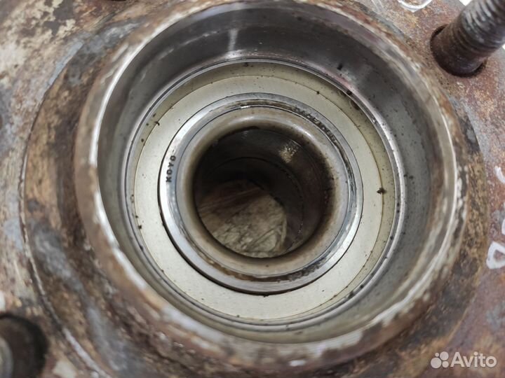 Ступица задняя Mitsubishi Lancer 9