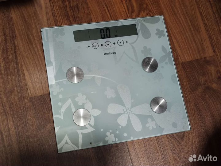 Весы напольные электронные
