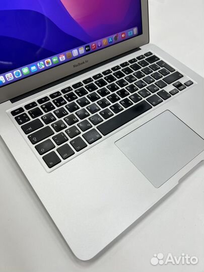 Apple MacBook Air (2017) i5/8Gb/128Gb SSD