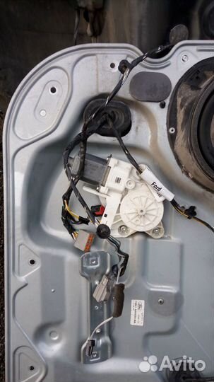 Форд фокус 2 моторчик стеклоподъёмника пер.левый