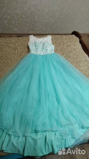 Платье новое