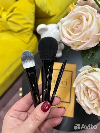 Кисти для макияжа YSL