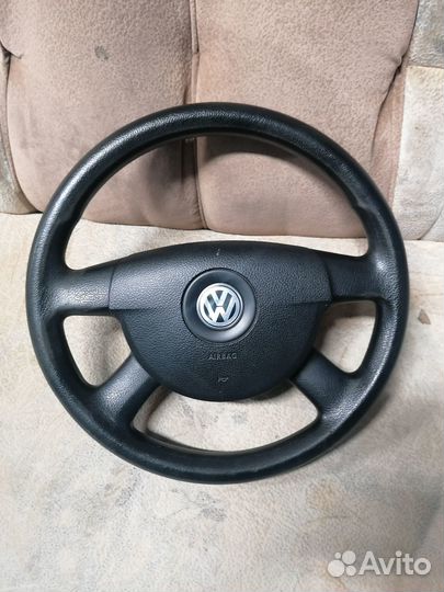 Руль с подушкой, от пассат б6
