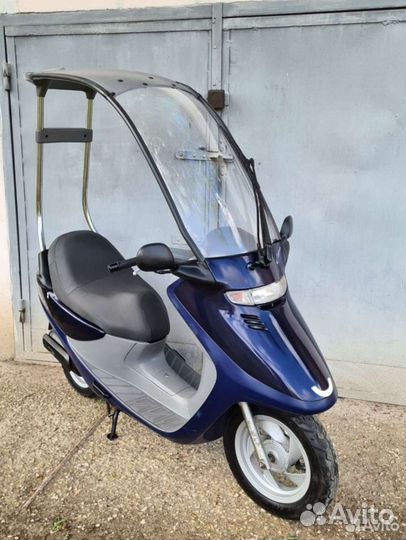 Продаю скутер хонда (Honda) кабина