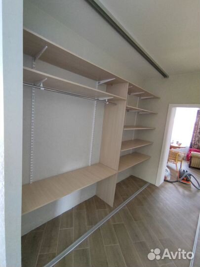 Шкаф купе зеркальный