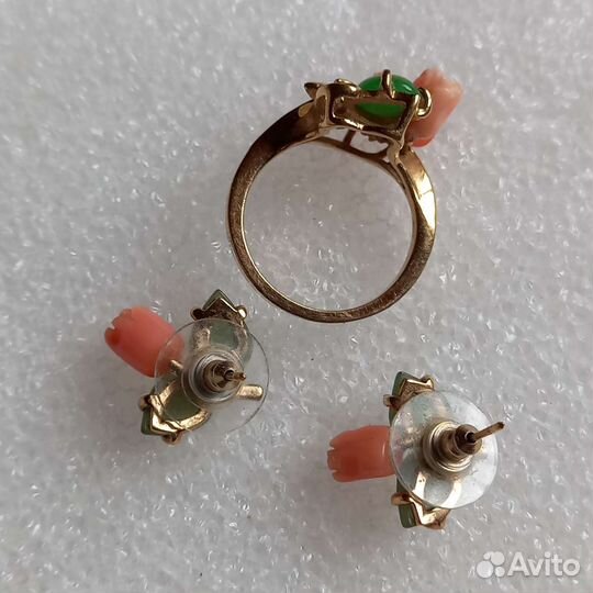 Серьги кольцо коралл нефрит