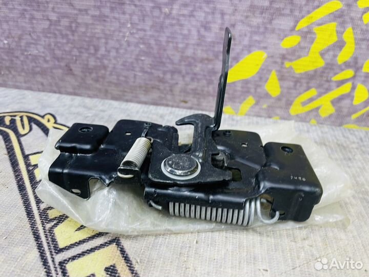 Новый Замок капота Мазда Mazda 6 GG 2002-2007