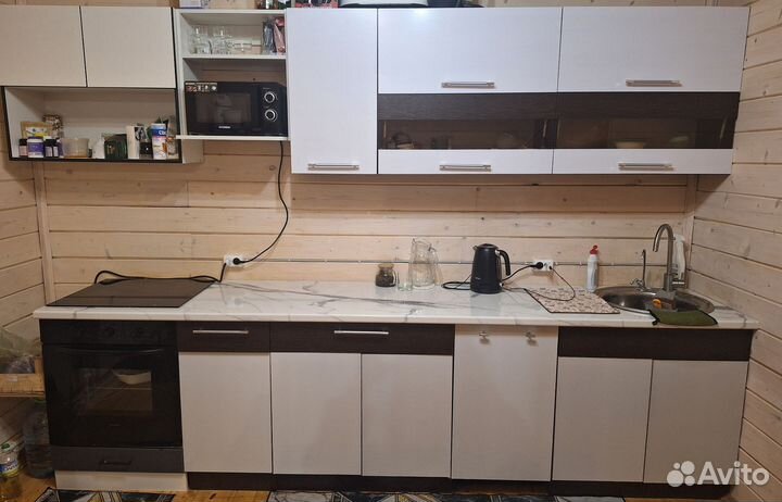 Кухонный гарнитур бу с мойкой