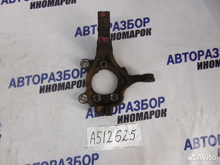 Кулак поворотный передний правый для Nissan Tiida