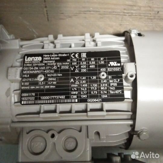 Электродвигатель с редуктором 380