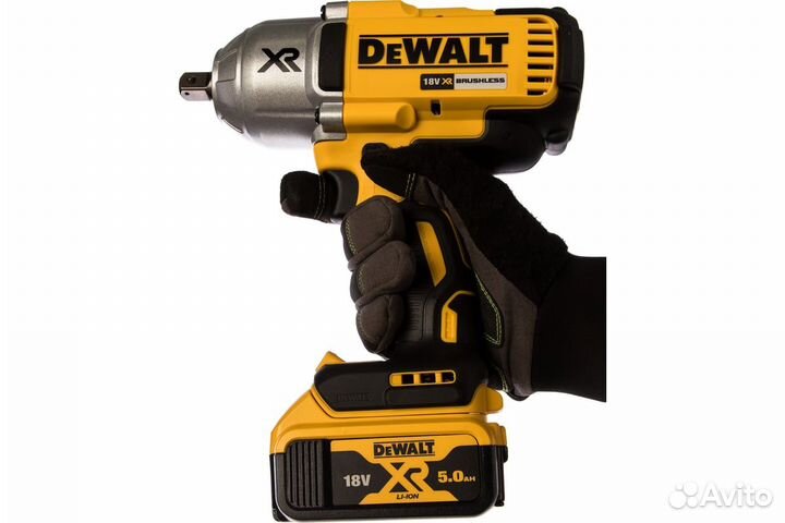 Гайковерт DeWalt DCF 899N-XJ