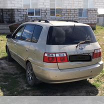 Kia Carens 1.6 MT, 2006, 220 000 км, с пробегом, цена 450 000 руб.