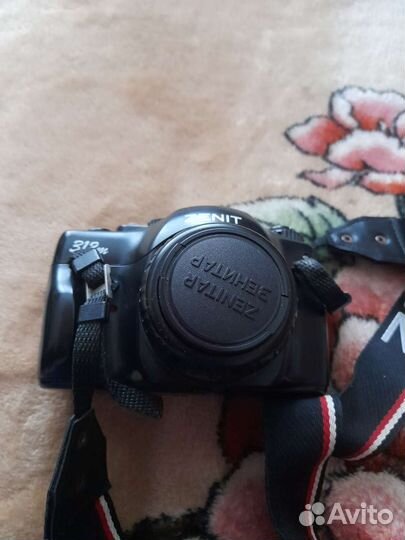 Зеркальный фотоаппарат zenith