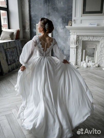 Свадебное платье