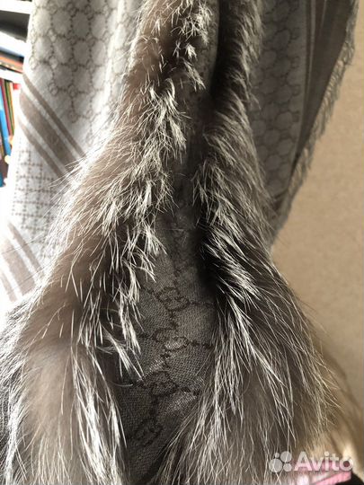 Gucci оригинал Палантин с лисой Новый