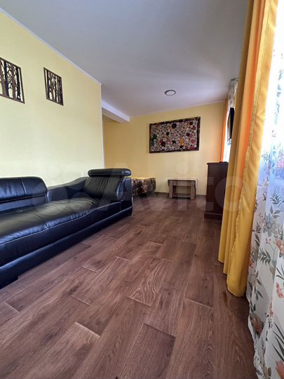 Дом 20 м² на участке 100 сот.