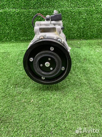 Компрессор кондиционера VAG 3.6L BHK VR6 5886