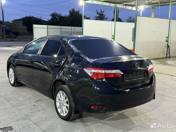 Toyota Corolla 1.6 CVT, 2013, битый, 170 000 км