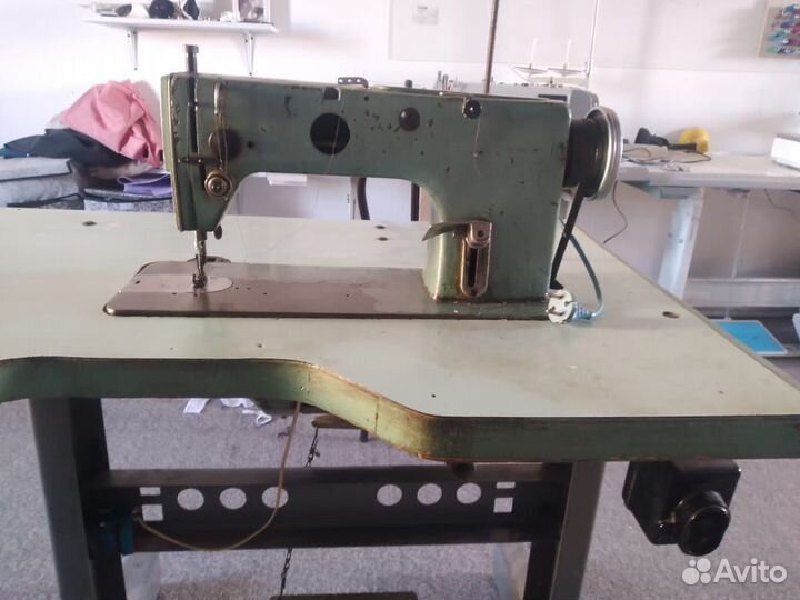 Швейная машинка