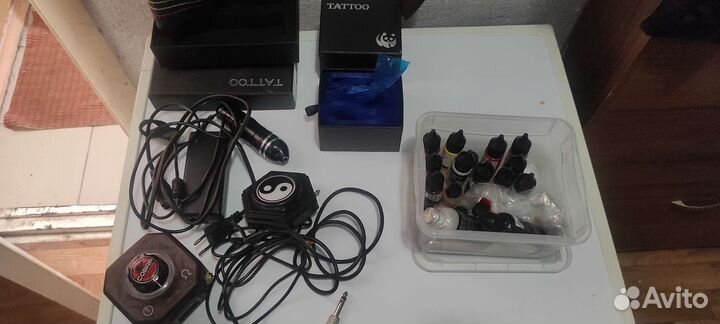 Роторная машинка для татуировок с расходниками