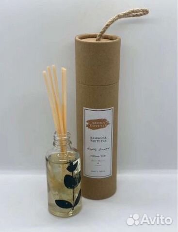 Ароматический диффузор с палочками новый