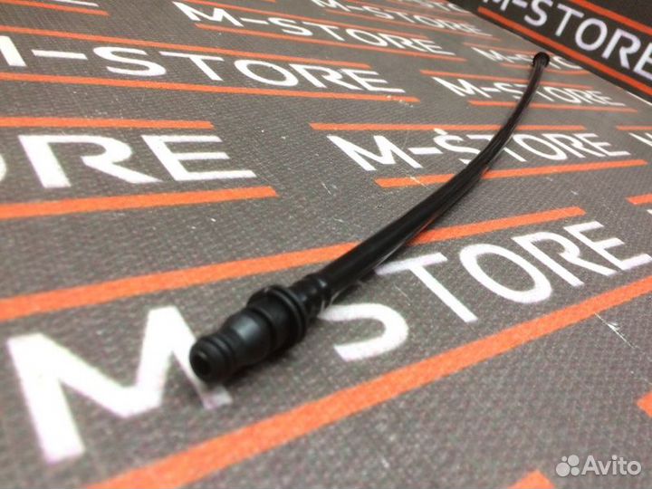 Патрубок расширительного бачка Mercedes-Benz