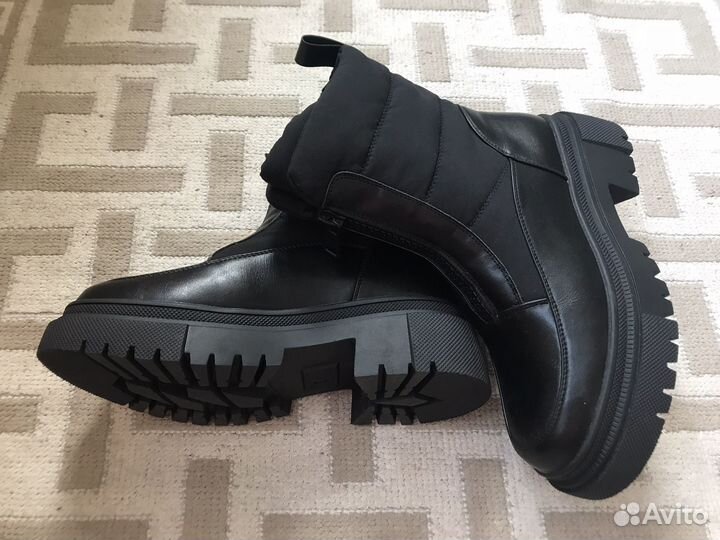 Дутики, полусапоги женские зимние