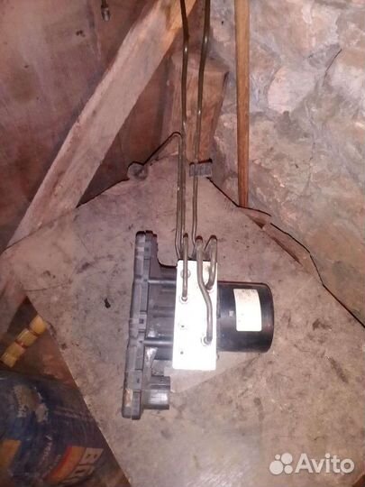 Блок абс mercedes w208