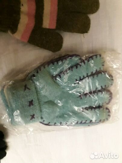 Детские варежки и перчатки новые