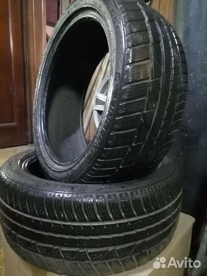 Acustica Challenger 225/45 R17