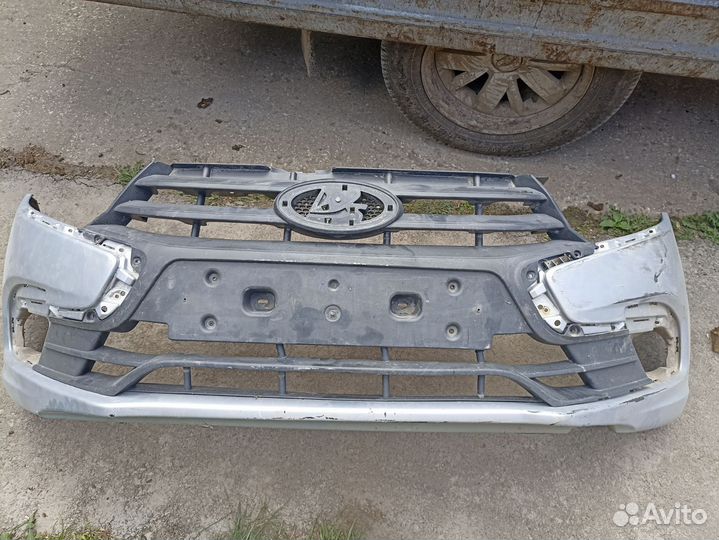 Передний бампер LADA Granta Fl