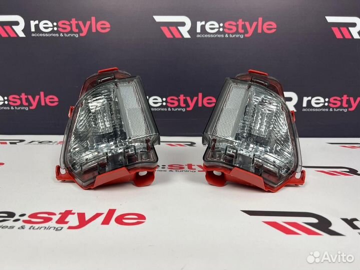 Катафоты Lexus LX570 с 2016 U1610