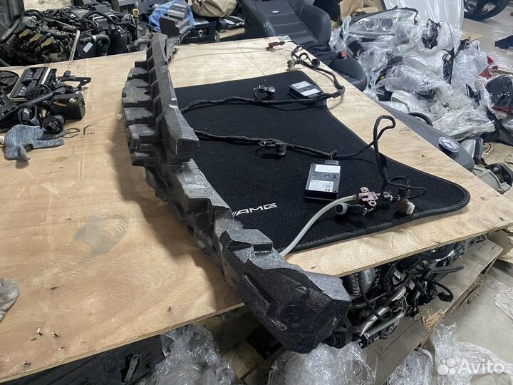 Передняя коса парктроников Mercedes W205 ориг