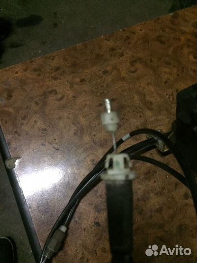 Трос Блокировка АКПП Mercedes W140