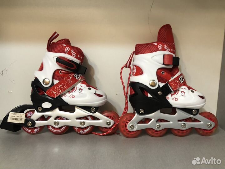 Роликовые коньки разджвижные