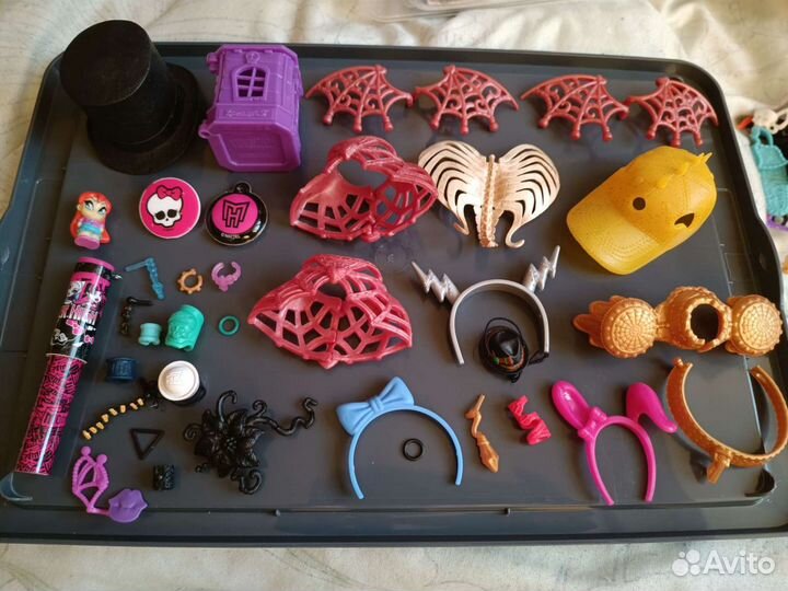 Одежда, обувь и аксессуары для кукол