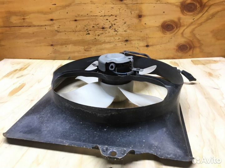 Диффузор радиатора Toyota Corona Premio ST210