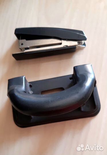 Канцелярский набор степлер, дырокол