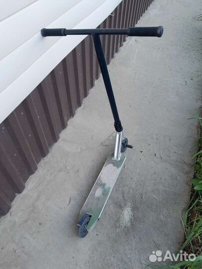 Самокат трюковой