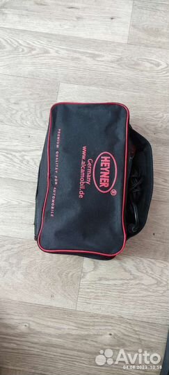 Автомобильный пылесос