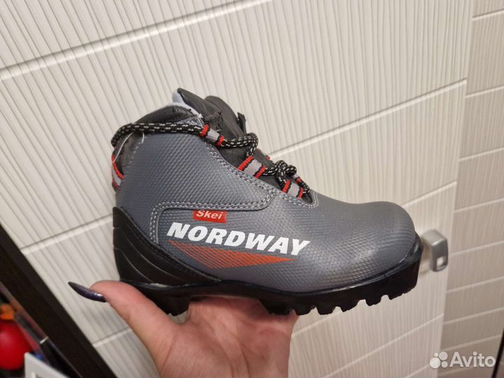 Лыжные ботинки nordway