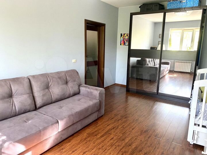 1-к. квартира, 42 м², 1/10 эт.