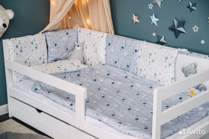 Детская кровать с бортиком